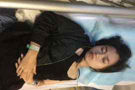 Lâm Vỹ Dạ nhập viện trong đêm, hủy toàn bộ lịch diễn