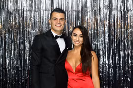 Dàn WAGs xinh đẹp kín tiếng của ĐT Thụy Sĩ