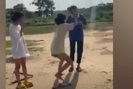 Xác minh vụ 2 nữ sinh TPHCM bị đánh, xé áo giữa kỳ thi vào 10