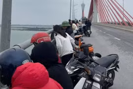 Tìm thấy 2 thi thể trên sông Lam