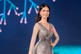 Mỹ Duyên nghẹn ngào rút lui trước chung kết Hoa hậu Việt Nam 2018