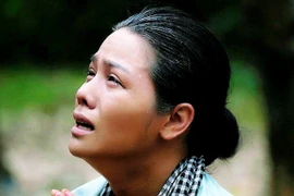 Bị chửi te tua khi đóng Thị Bình phim "Tiếng sét trong mưa", Nhật Kim Anh nói gì?