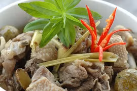 Cách nấu vịt om sấu chuẩn vị Bắc