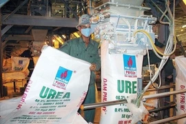 Do đâu PCE đặt mục tiêu lãi 2025 đi lùi 12,5%?