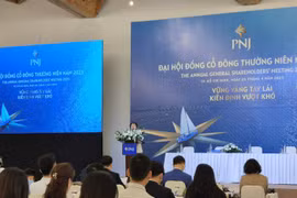 Giữa cơn bão giá, PNJ khẳng định không hưởng lợi khi giá vàng tăng