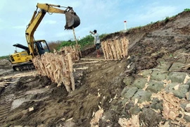 Cty Giao thông Sóc Trăng được chỉ định 4 gói xử lý sạt lở tại Vĩnh Châu