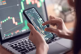 Tài khoản chứng khoán mở mới kỷ lục, sao thanh khoản vẫn yếu?