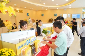 Phó Tổng Giám đốc Nam A Bank muốn bán 1,8 triệu cổ phiếu