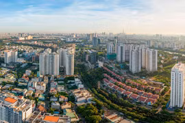 MBS: Ngành bất động sản và bán lẻ sẽ bứt phá, ngân hàng tăng tốc vào cuối năm