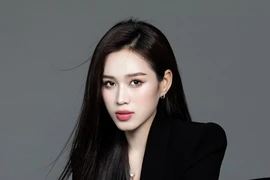 Phía Đỗ Thị Hà lên tiếng tin đồn nàng hậu hẹn hò thiếu gia