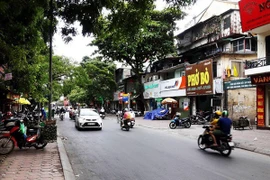 Nhà tập thể cũ 70m2 rao bán 7,95 tỷ 