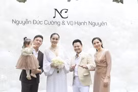 MC Anh Tuấn cùng vợ và con gái dự đám cưới Nguyễn Đức Cường