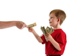 11 hành vi của cha mẹ khiến con khó trưởng thành