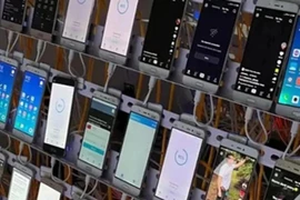 Điều khiển 4.600 chiếc điện thoại kiếm hơn 1 tỷ trong 4 tháng