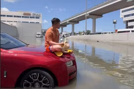 Sống Dubai, chạy Rolls-Royce: Thiên đường giới siêu giàu hay nơi "sống ảo"?