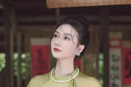 Hương Giang làm mẹ đơn thân, nuôi con gái giỏi giang ai cũng nể 