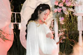 Nhật Kim Anh trả lời câu hỏi về bố của con thứ 2