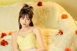 Sắc vóc gợi cảm của Anh Đào "Vui lên nào anh em ơi"