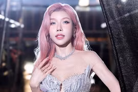 Trang Pháp thay đổi thế nào sau nhiều năm vào showbiz?