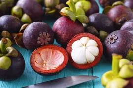 Vị thuốc quý từ quả măng cụt, nhiều người không biết bỏ thùng rác