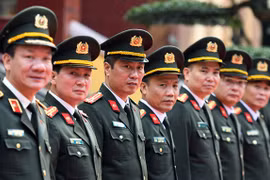 Trường hợp công an, quân đội được về hưu trước tuổi theo quy định mới