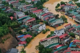 Ký ức đêm sinh tử trong cơn lũ dữ 