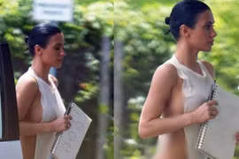 Vợ Kanye West “mặc như không” lộ vòng 1 và vòng 3 hớ hênh