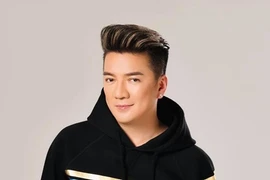 Đàm Vĩnh Hưng giữa vụ kiện: “Tôi không làm chuyện vô duyên vô cớ“