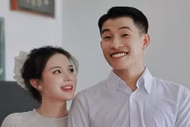 Tuấn Mõ “Táo quân” tổ chức lễ ăn hỏi với bạn gái hot girl