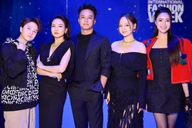 Hồng Đăng tái xuất showbiz, hội ngộ Lan Phương - Hồng Diễm