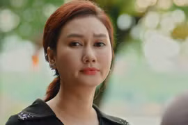 Hương Giang không dám ra đường vì sợ bị khán giả "ném đá"