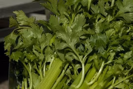 Các loại rau quen thuộc có thể là “ổ chứa” giun sán