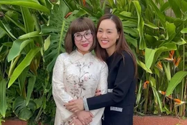 Nhan sắc thực của NSND Lan Hương 