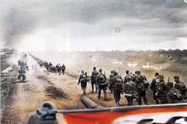 Vẽ ra chiến dịch Barbarossa, Hitler ôm hận