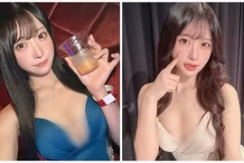 Mẫu nội y Nhật Bản “nghiện” mặc xẻ sâu khoe vòng một