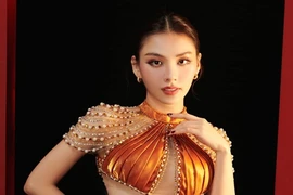 Liên tục trượt giải phụ, Mai Phương có tiến sâu ở Miss World?