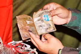 Đang đào đất trồng cây, bất ngờ phát hiện hàng loạt hài cốt liệt sĩ