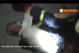 Clip cận cảnh giải cứu nạn nhân vụ cháy kinh hoàng tại Xa La