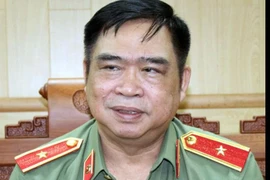 Hàng chục tỷ đồng Thiếu tướng Đỗ Hữu Ca nhận chạy án sẽ xử lý thế nào?