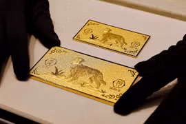 Giá vàng hôm nay 7/6: Bất ổn gia tăng, vàng lại biến động mạnh