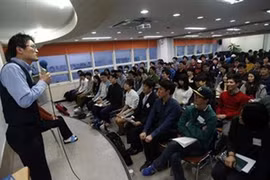 Trí thức trẻ Hàn Quốc luyện thi cật lực mơ đậu Samsung