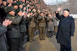 Kim Jong-un lệnh cho quân đội sẵn sàng chiến đấu
