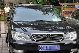  Xế khủng, xe biển xanh lũ lượt dự đám cưới Ngọc Thạch