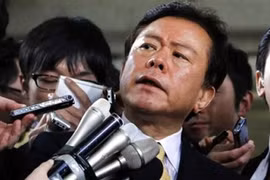 "Ngại" từ chối tiền ủng hộ tranh cử, Thị trưởng Tokyo mất chức 