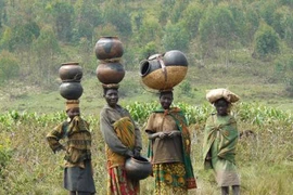 10 nước nghèo khổ nhất thế giới năm 2013