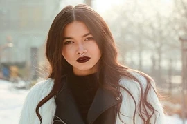 Ngây ngất vẻ đẹp không tì vết của bông hồng lai Việt - Bulgaria