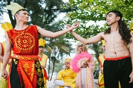 Teen Nghệ An chụp kỷ yếu theo phong cách Sơn Tinh - Thủy Tinh