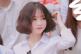 Mặc sơ mi, nữ sinh Nghệ An nổi tiếng vì quá xinh