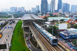 Tàu điện ngầm đầu tiên ở TPHCM chính thức vận hành