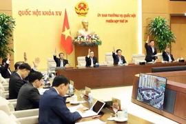 Thông qua nghị quyết thành lập TP Bến Cát và TP Gò Công 